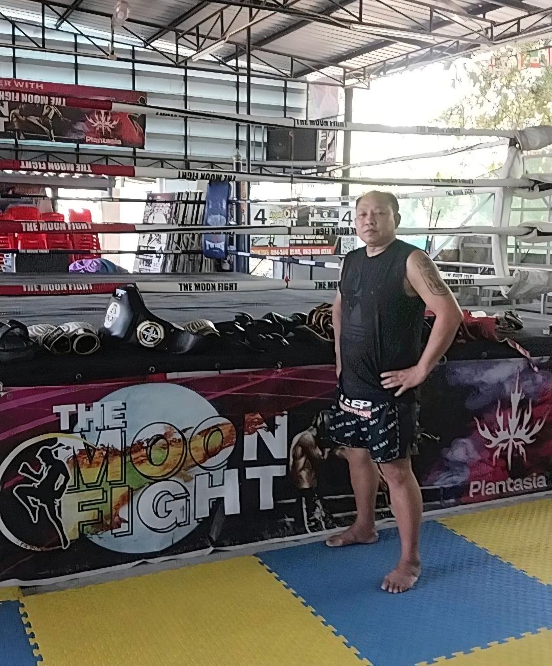 Kru Tik at Moon Fight Muay Thai Gym